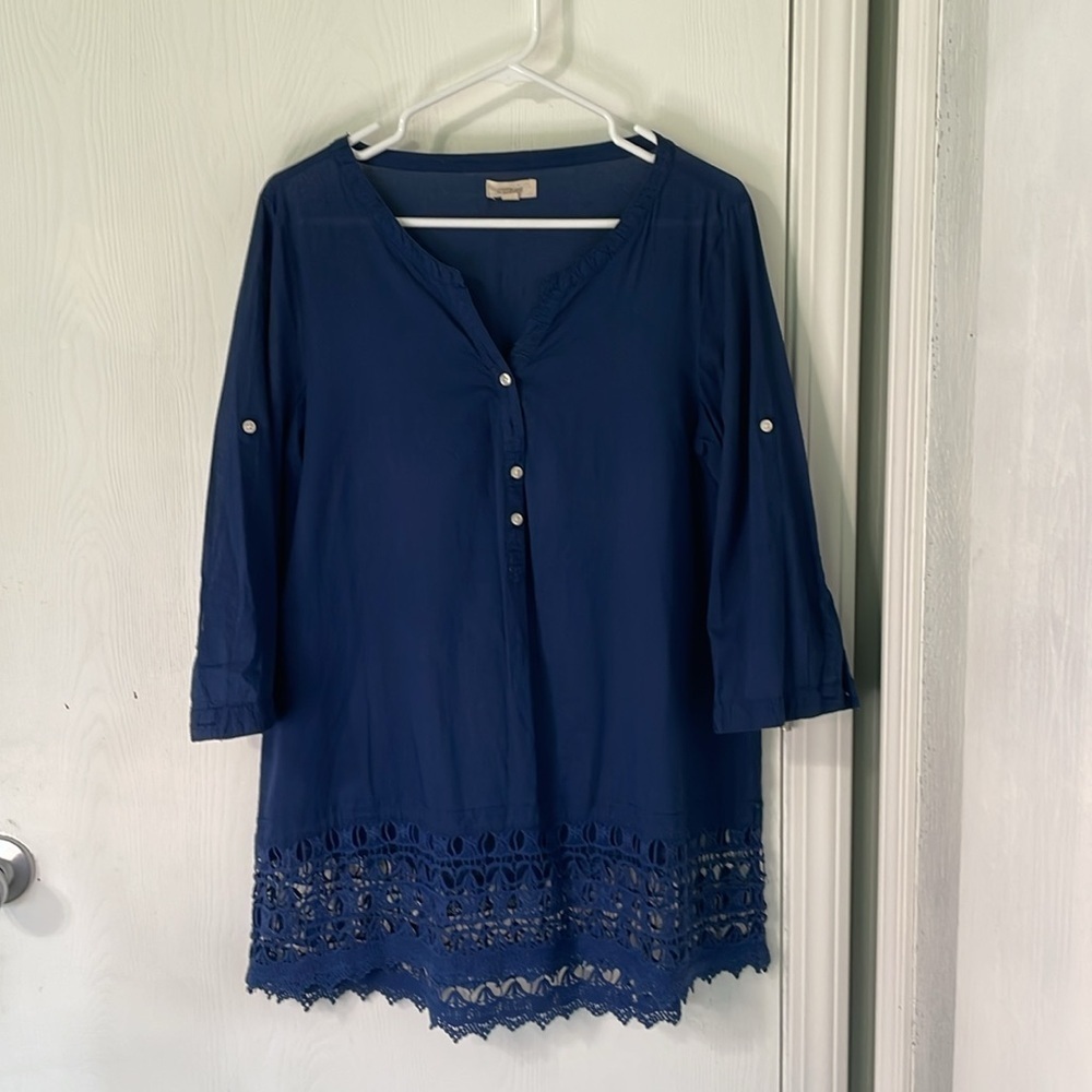 💰Aerie Tunic Linen Navy Blue Women's Oversized Top with Lace Hem Size Medium - Picture 1 of 7